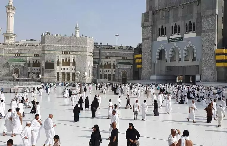 3 Star 20 Nights Silver Umrah Package